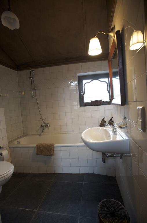 アイスデン Breusjterhofke Bed & Breakfast エクステリア 写真